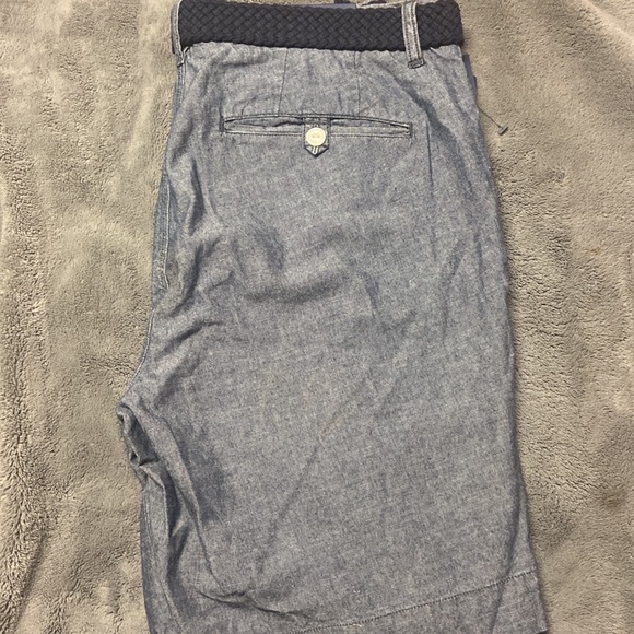 Polo shorts - Picture 3 of 3